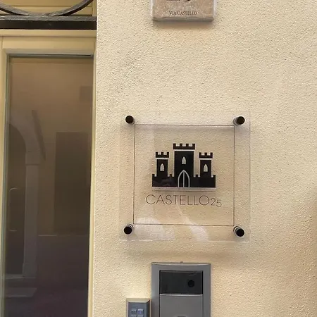 Castello 25 *