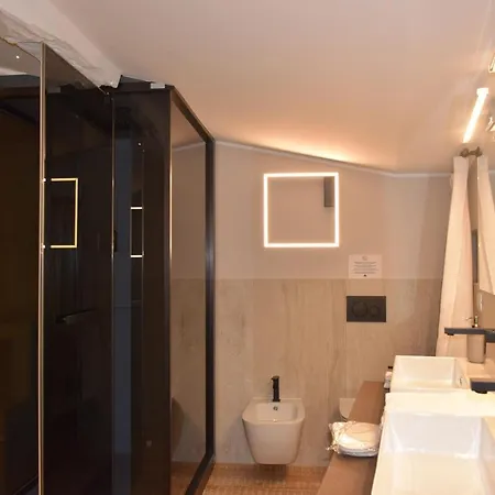 Castello 25 *