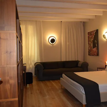 Bed and Breakfast Castello 25